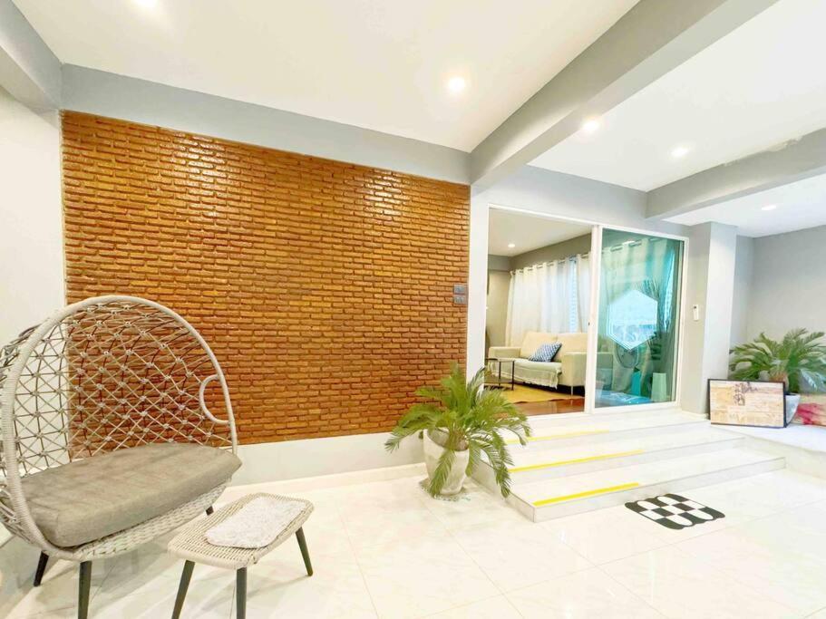 5brhouse Centre Silom 3min To Bts Saint Louis Vila